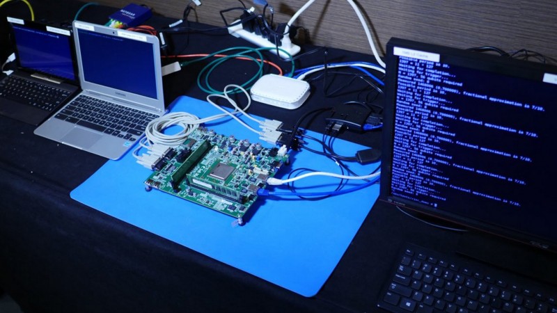 Soft Machines Showcasing Their VISC Chip