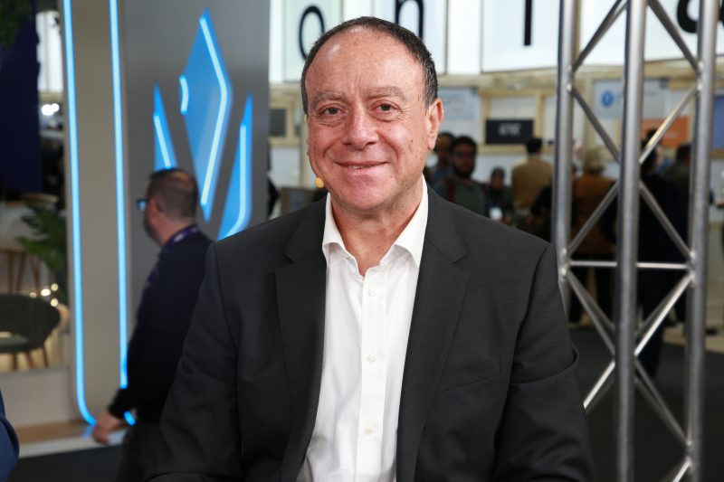 Ihab Tarazi, senior vice president and chief technology officer of the Infrastructure Solutions Group Core at Dell Technologies discusses how AI is changing telcos at MWC 2024.