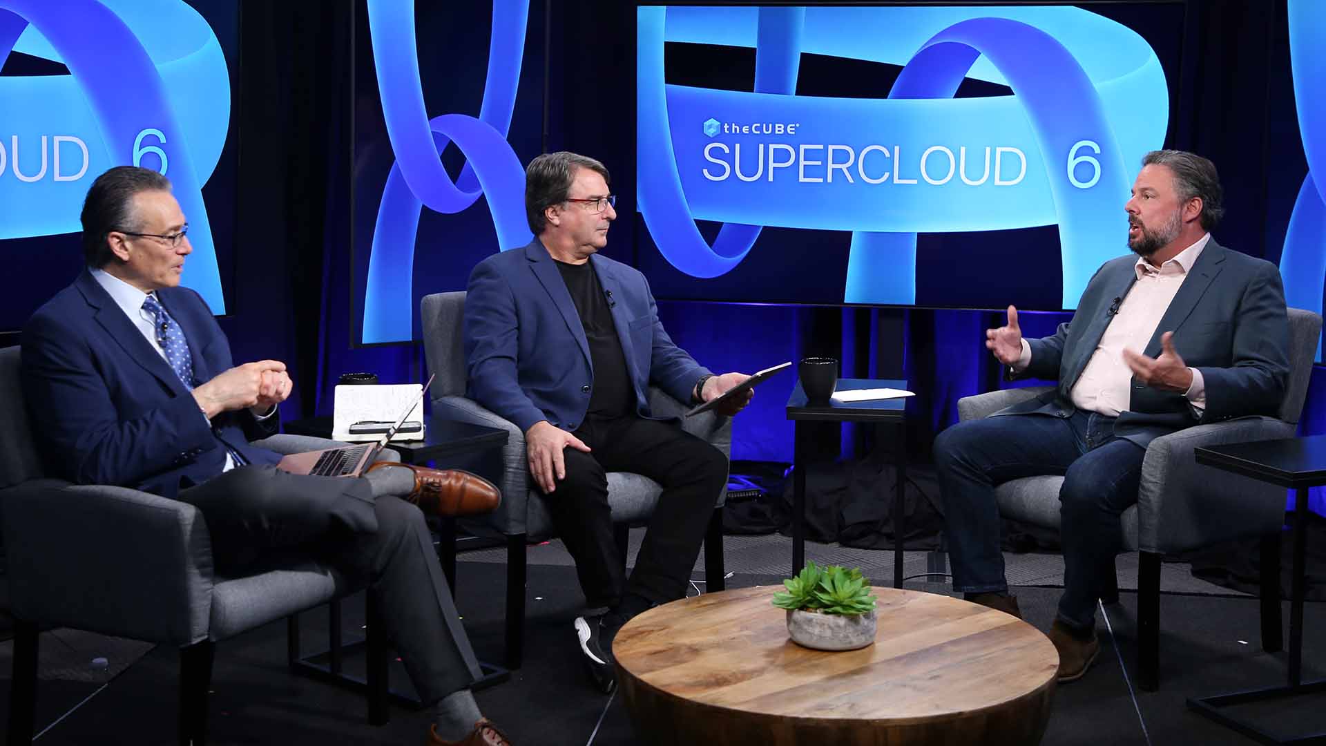 TheCUBE’s John Furrier, Dave Vellante and Rob Strechay talk about AI innovation during the Supercloud 6 closing remarks.
