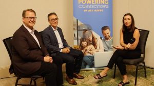 Eric Hanson, CMO of Mitel Networks and Luiz Domingos, CTO of Mitel Networks, discuss AI and hybrid cloud telecom strategies