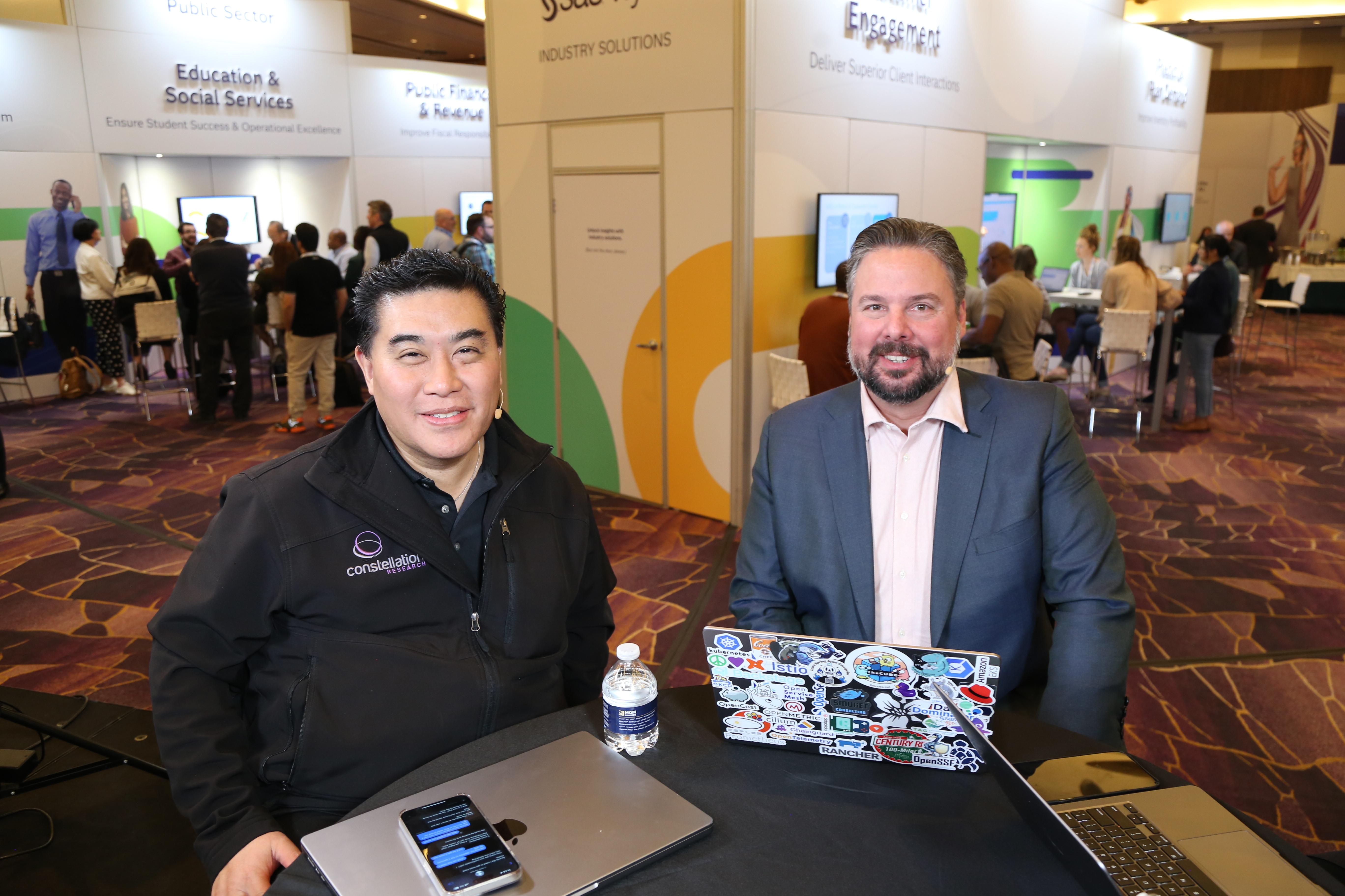 Ray Wang, founder and principal analyst of Constellation Research talks with theCUBE about the integration of AI in legacy systems. Industry experts at SAS Innovate discuss transforming data into decisions.