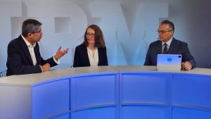 An insightful look into IBM's definition and implementation of Hybrid AI with the company's Hillery Hunter and Varun Bijlani.