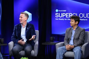 George Fraser, chief executive officer of Fivetran, Gaurav Pathak, vice president of product management AI and metadata at Informatica, discussed metadata knowledge graphs during Supercloud 7.