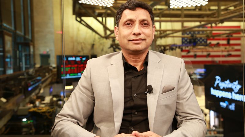 Juniper Network's Praveen Jain discusses AI networking solutions and how Marvis and Ethernet capabilities help businesses manage their AI network.