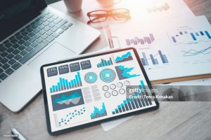 Explore Zoho Analytics' latest updates, focusing on data management, integration, self-service BI and AI-driven insights for better decisions.