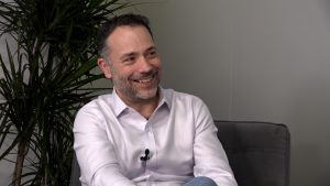 How AI PCs are revolutionizing tech with sleek design, energy efficiency and advanced AI capabilities for real-world applications.