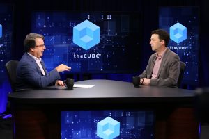Alteryx’s Andy MacMillan talks with theCUBE Research’s John Furrier about data readiness at the AI & Analytics: Shaping the Future with Alteryx CEO & Tom Davenport 2025 event.