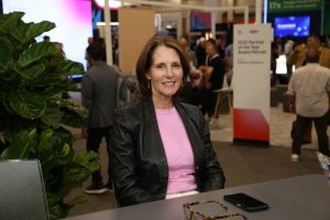 Susan Emerson, senior vice president for AI product Global COE at Salesforce Inc., talks with theCUBE about AI architecture during Google Cloud Next – 2025.