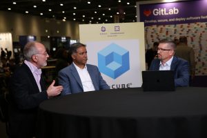 Venkat Ramakrishnan, president and general manager of Portworx by Pure Storage Inc., and Steve Lewis, global head of engineering for container platforms at HSBC Group, talk with theCUBE about Kubernetes data management.