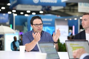 Jeff Hollan, head of applications and developer platform at Snowflake, and Matt Luizzi, senior director business analytics at Whoop talk about how AI can enhance fitness tracking.
