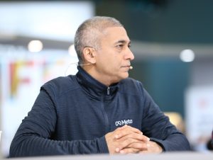 Amit Sangani, senior director of AI platform engineering at Meta, talks about agentic AI with theCUBE at Snowflake Summit 2025.