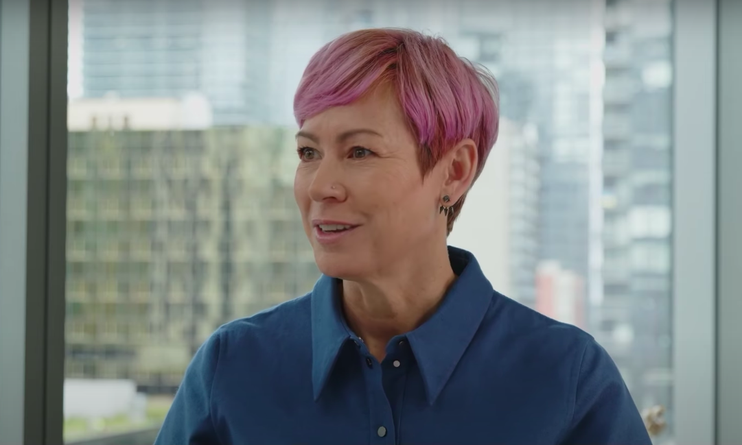 Colleen Aubrey, senior VP of applied AI Solutions at AWS, discusses the rise of agent workforces with theCUBE at AWS Leadership Summit 2025.