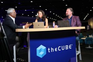 NetApp unveils bold strategies in flash, cloud, and AI, driving the future of data intelligent infrastructure and enterprise growth.