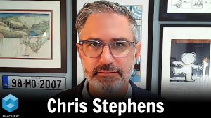 Chris Stephens, VP and field chief technology officer of Groq, discusses changes in the inference market with theCUBE's John Furrier at AI Factories 2025.