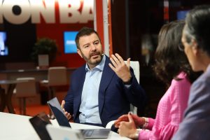 Daniel Dines, CEO of UiPath, discusses the company's vision for its orchestration suite with theCUBE.