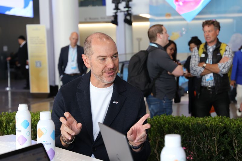 Reggie Walker, global Salesforce alliance leader at PwC PricewaterhouseCoopers LLP, talks with theCUBE about change management at Dreamforce 2025.