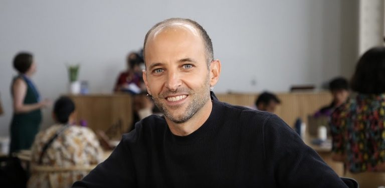 Daniel Lereya, chief product and technology officer at monday.com, talks to theCUBE about the company’s efforts in enterprise productivity during Elevate 2025.
