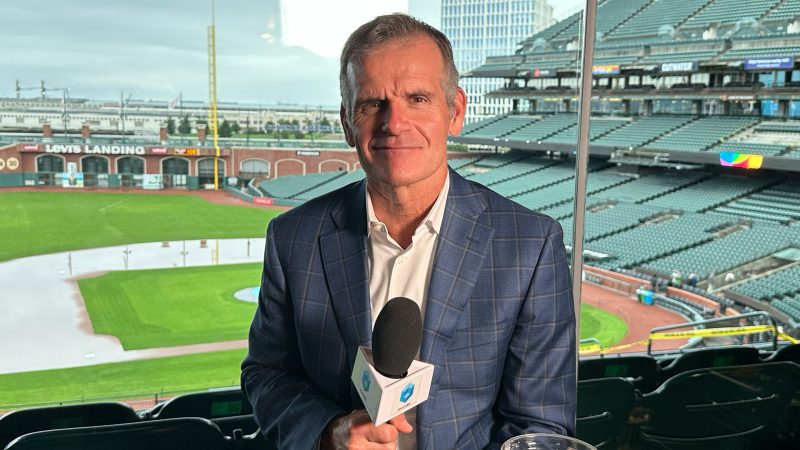 Dennis Woodside, chief executive officer and president of Freshworks, discusses AI for ITSM and modern applications for AI customer service solutions with theCUBE at Refresh North America 2025.