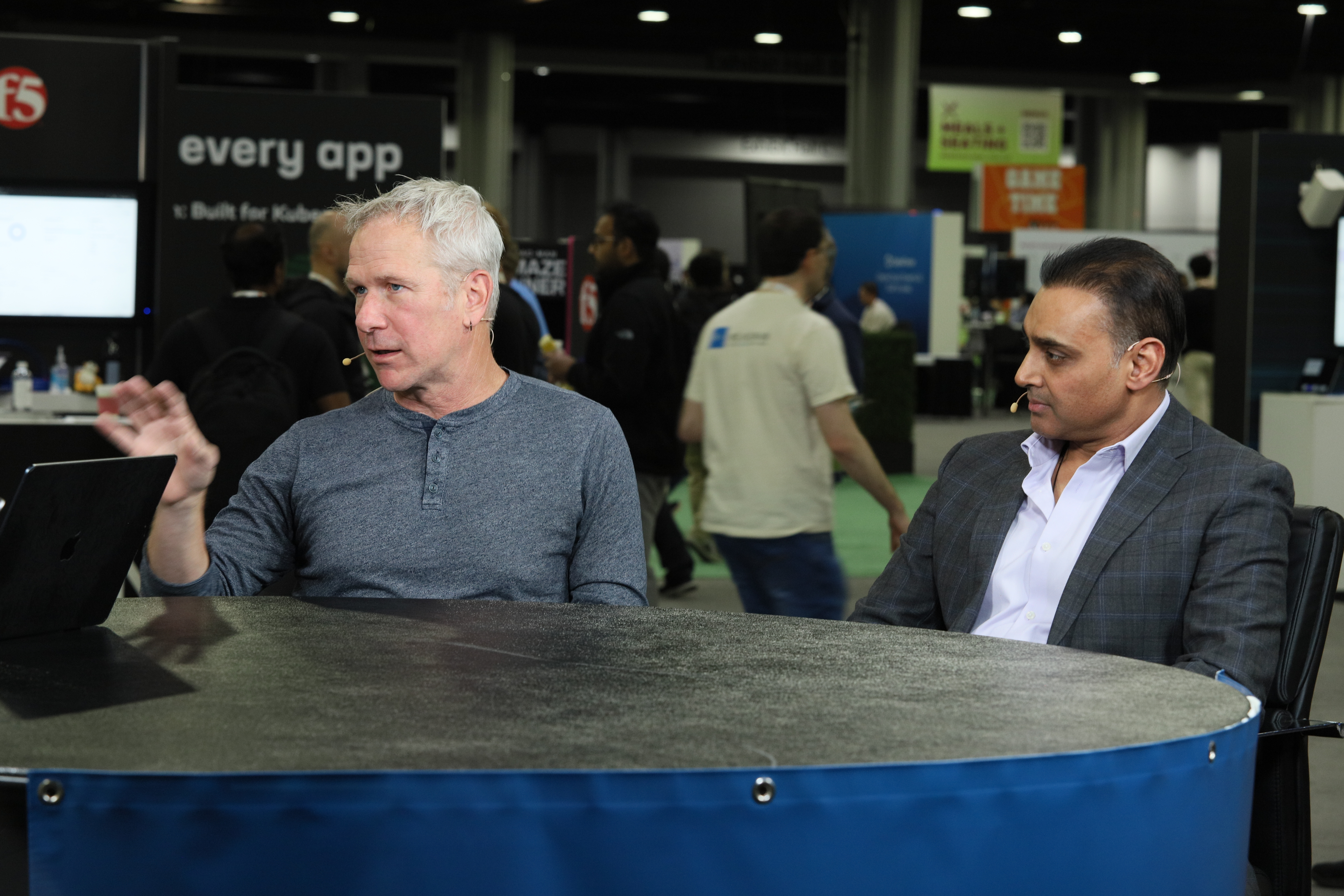 Sudeep Goswami, chief executive officer of Traefik Labs Inc., and Dan Ciruli, general manager of cloud native at Nutanix Inc., talk with theCUBE about unified application intelligence.