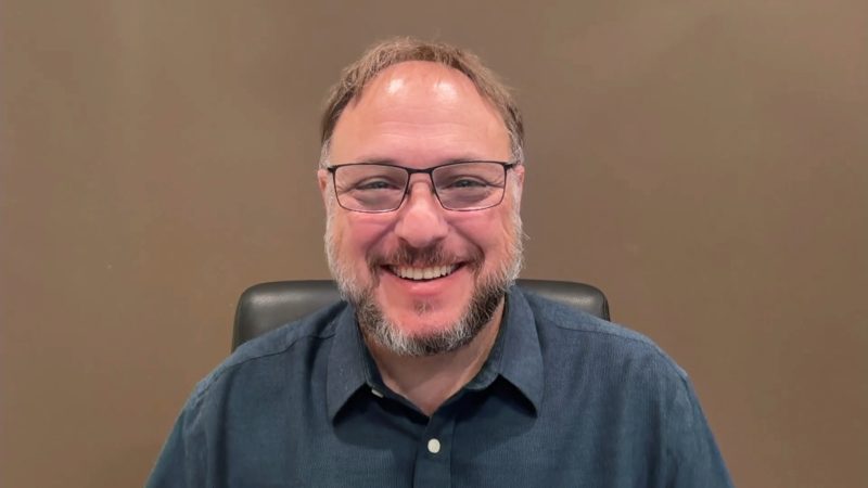 Ken Exner, CPO of Elastic, talsk to theCUBE about context engineering during AWS re:Invent 2025.