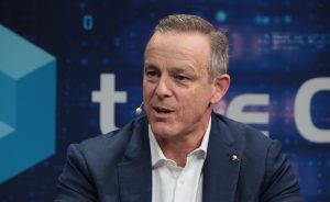 Derek Dicker, corporate VP of the Enterprise Business Group at AMD, talks to theCUBE about AI-driven modernization playbook as telcos reach 'day zero' on AI — MWC Barcelona 2026