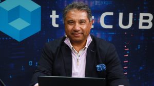 Zeus Kerravala, founder and principal analyst at ZK Research., talks with theCUBE about telecom monetization meeting the AI moment. — MWC Barcelona 2026