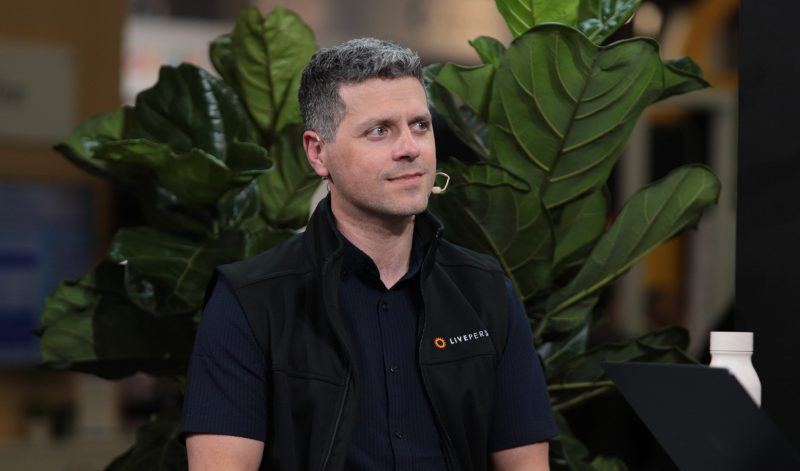 Chris Mina, chief product and technology officer at LivePerson, talks to theCUBE about AI customer experience — Google Cloud Next 2026