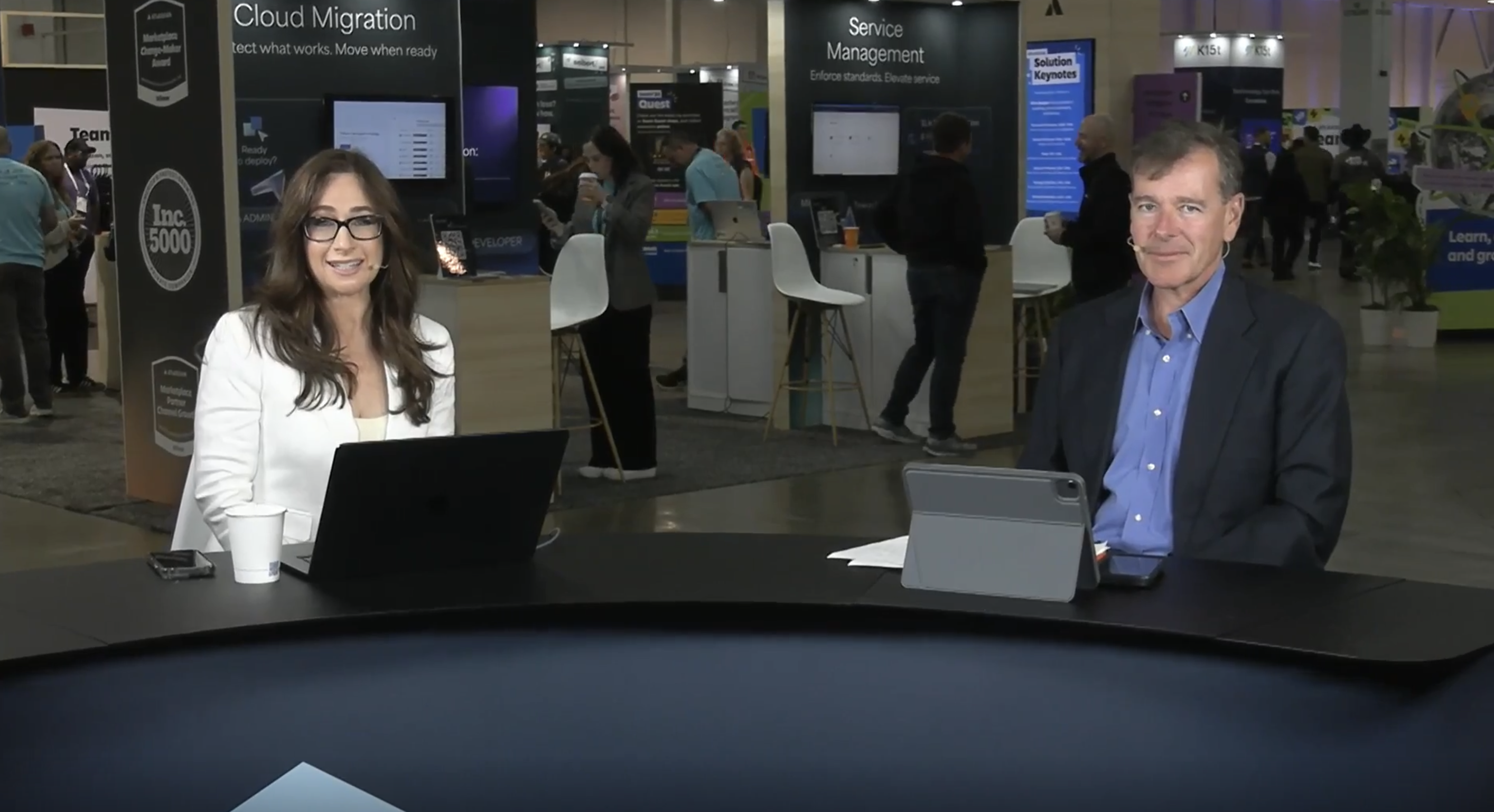TheCUBE's Alison Kosik and Christophe Bertrand discuss AI-native teamwork and context at the Atlassian Team 2026 event.