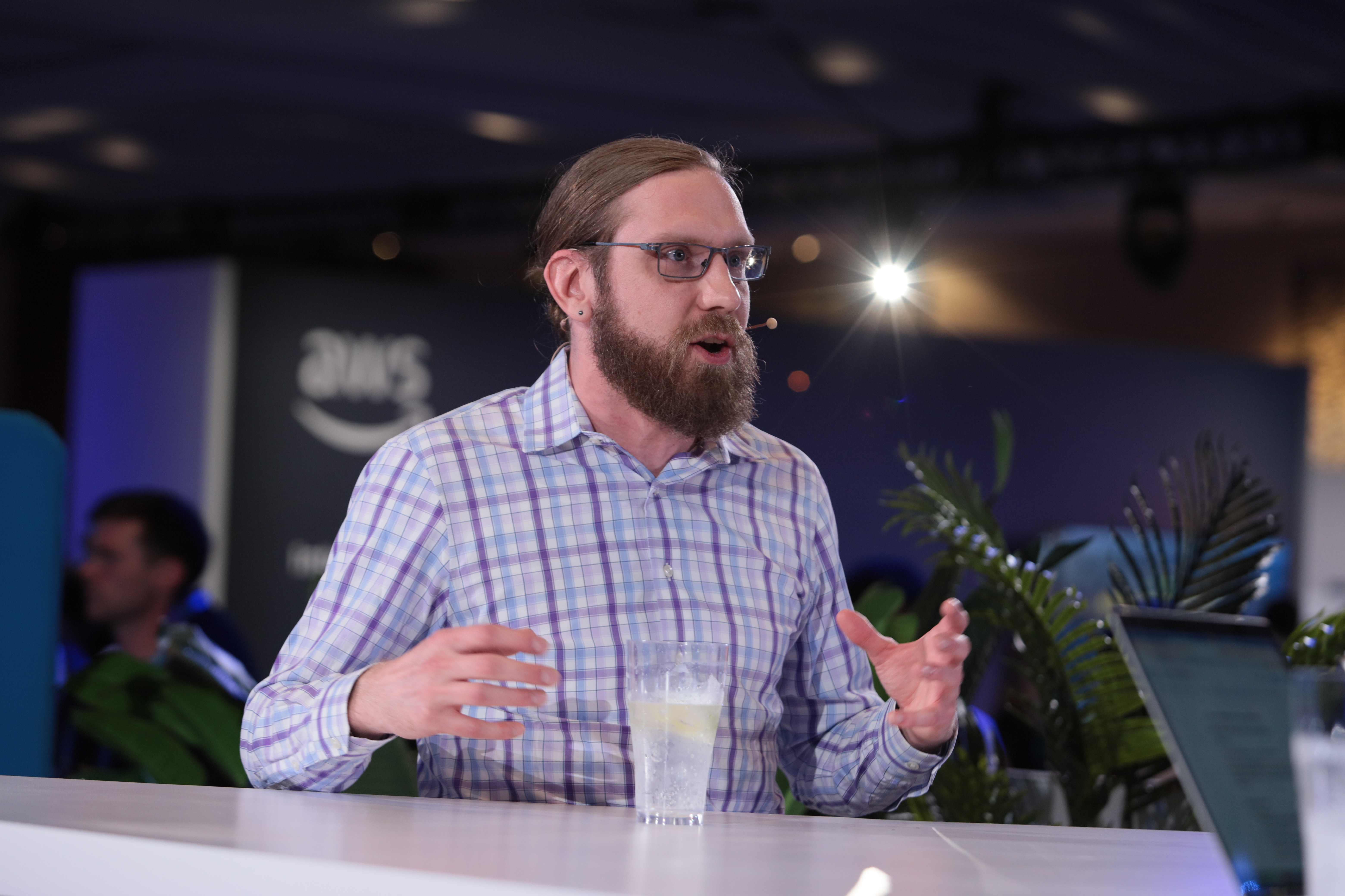 Karl Kraft, senior manager of software engineering at Walmart, talks to theCUBE about the FinOps FOCUS specification and AI token economics at FinOps X 2026.