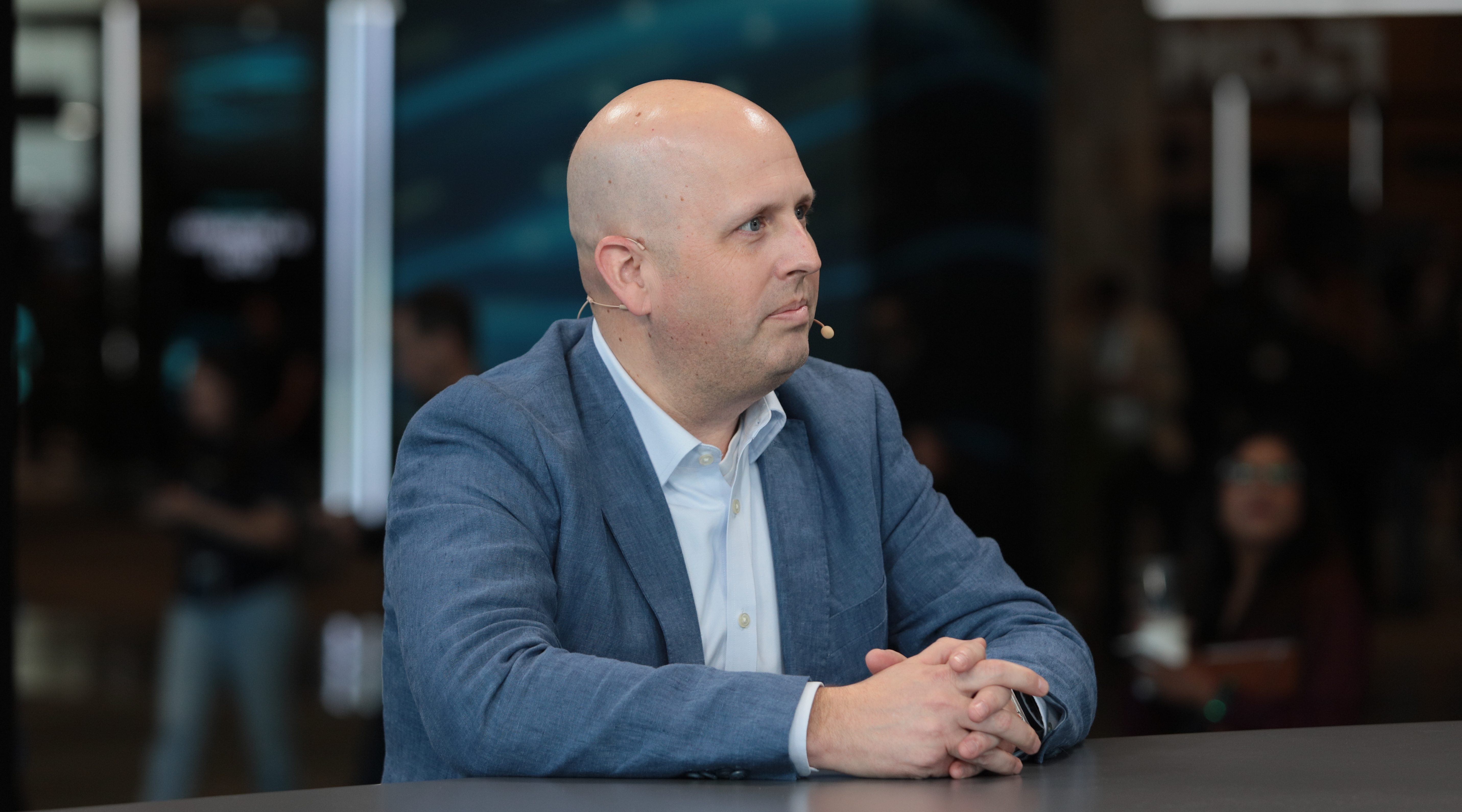 Andrew Dieckmann, corporate vice president and general manager at Advanced Micro Devices Inc., talks to theCUBE about data center GPUs - AMD Advancing AI 2026