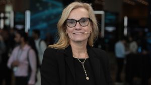 senior vice president and general manager for HPC and AI infrastructure solutions at Hewlett Packard Enterprise talks with theCUBE about AMD and HPE partnership, liquid cooling and AI expanding.