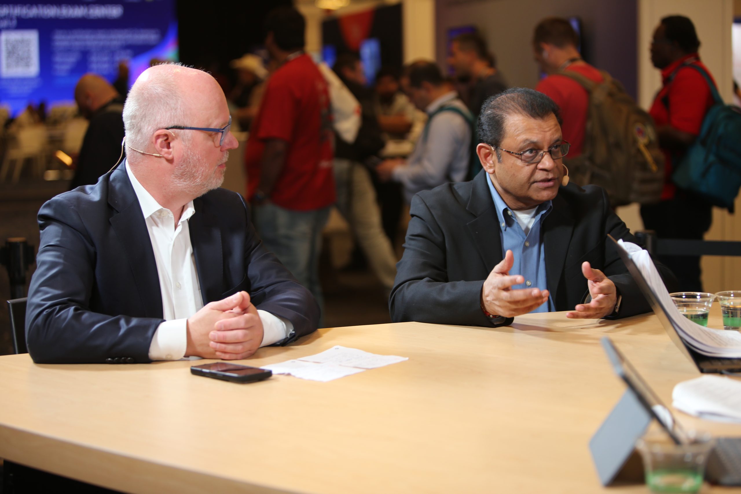 Hansjörg Metzger, managing director of multi-cloud and infrastructure at Arvato Systems GmbH, and Prashant Gandhi, vice president of products at VMware by Broadcom Inc., talk with theCUBE about sovereign private cloud at VMware Explore 2026.