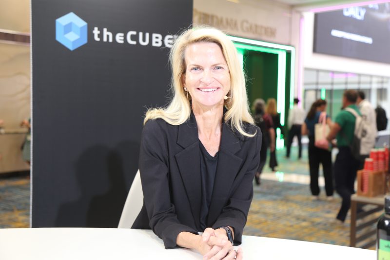 Kim Huffman, chief information officer of Workiva Inc., talks with theCUBE about AI-native workflows at Workiva’s Amplify event – 2026.