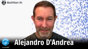 Alejandro D'Andrea, founder of BotMan AI, talks with theCUBE about using knowledge graphs for legacy modernization.