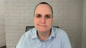 Orienting AI agents: Phasis CEO Brandon Farley explains how graph-based world models give enterprise agents current, evidence-backed context.