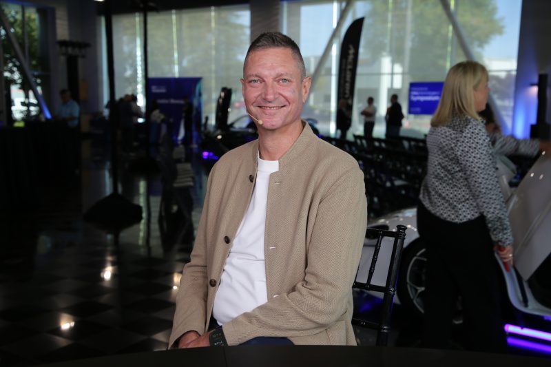 The AI partner ecosystem at Dell Technologies now reaches into venture capital as it courts Silicon Valley customers who'd rather build than buy.