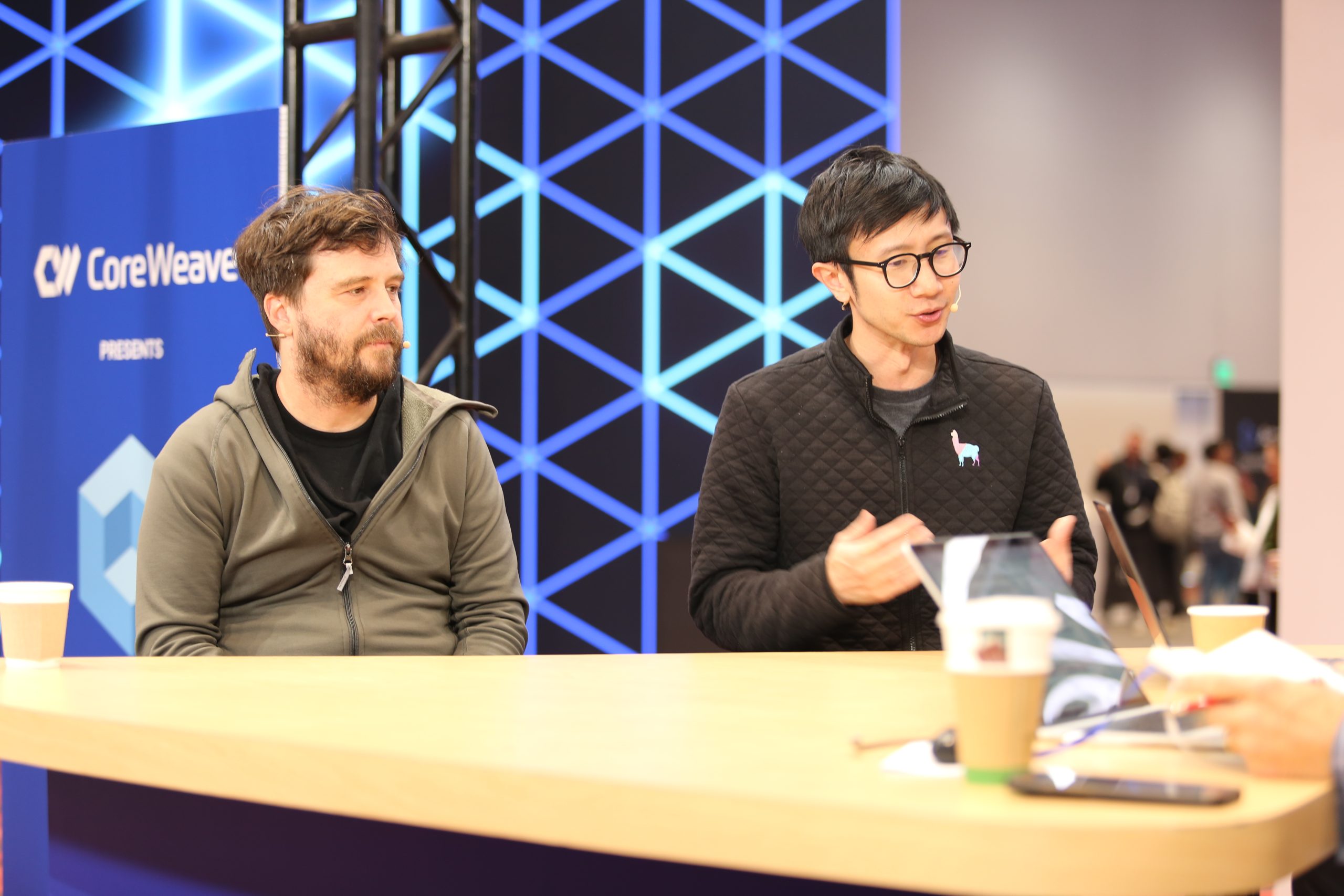Jerry Liu, co-founder and chief executive officer of LlamaIndex, and Lukas Biewald, senior vice president of AI initiatives at CoreWeave, talk to theCUBE about changes in neocloud spending at Fully Connected.
